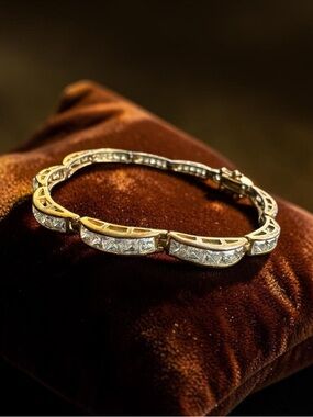 Solid 14K Yellow Gold Round-Cut Zirconia Link Bracelet - 11.8g  - 7"